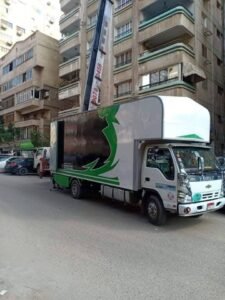 سيارة نقل أثاث مغلقة مجهّزة بونش هيدروليكي - شركة الحمد لنقل الأثاث